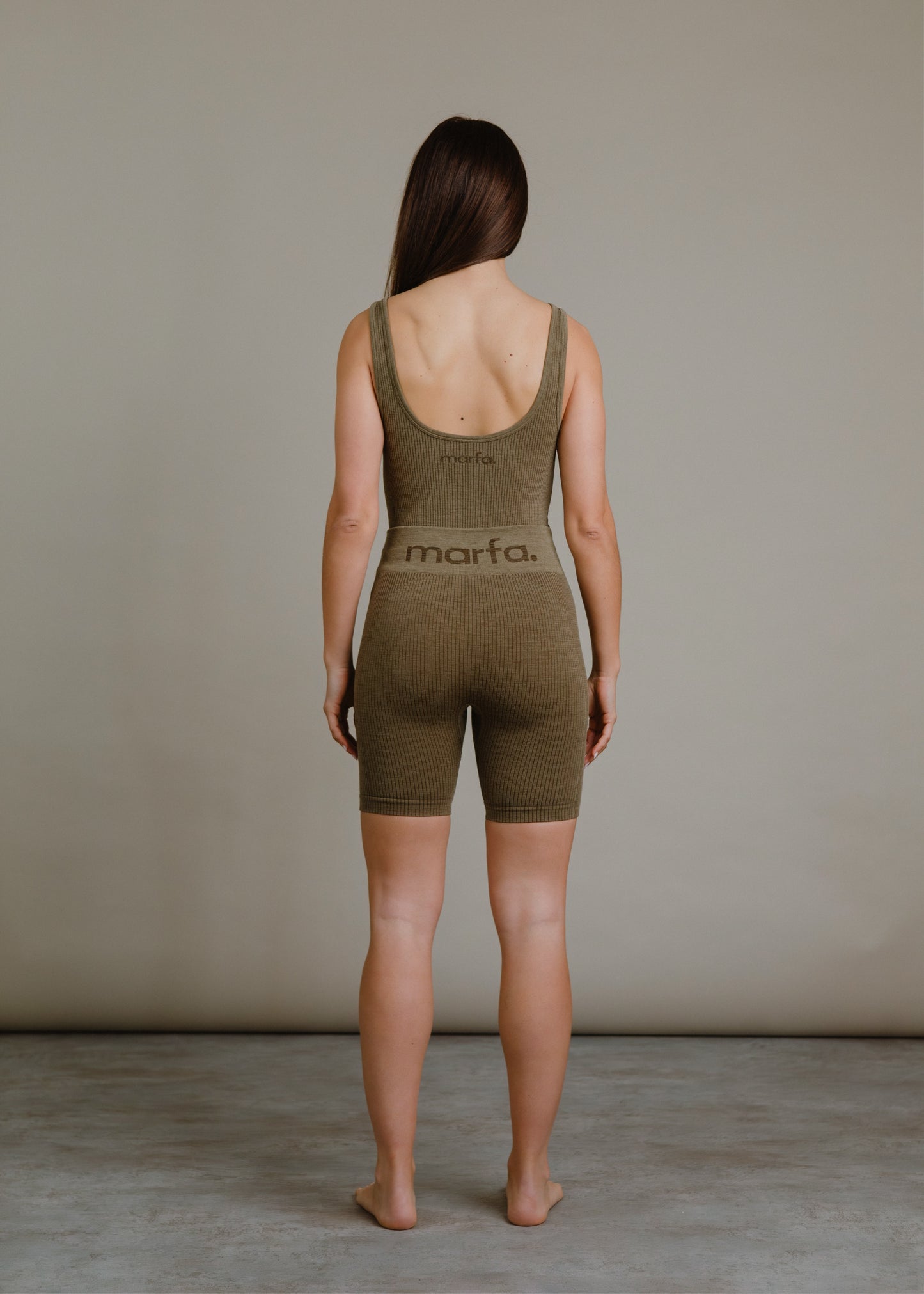Short Kirra - Tierras